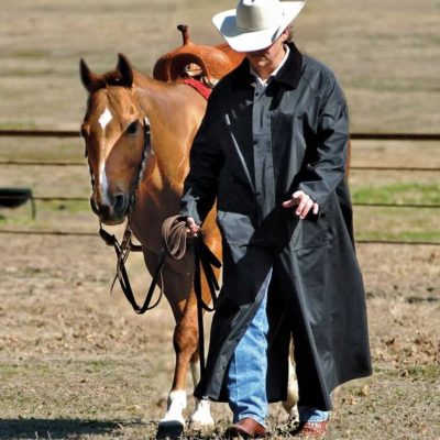 Saddle Slicker Black sadetakki