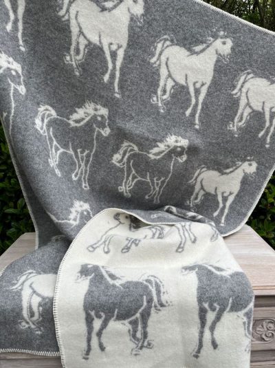 Belpo villahuopa Horse Grey